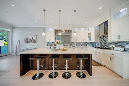 Breakfast Nook Photo of 3 1426 Finlay Street, White Rock, BC