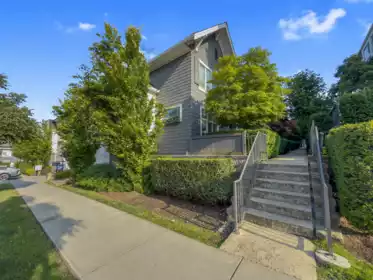 Swimming Pool Photo of 4 13636 81a Avenue, Surrey, BC