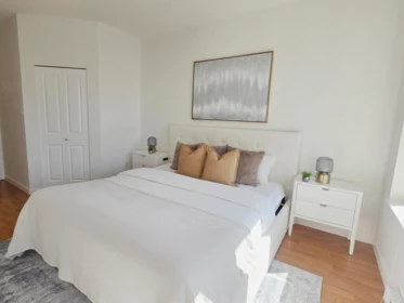 Bedroom 3 Photo of 1427 5133 Garden City Road, Richmond, BC