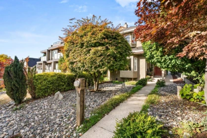 346 W 14th Street, North Vancouver, BC, North Vancouver — Half Duplex for sale