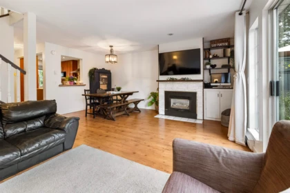 Kitchen Photo of 106 5360 201 Street, Langley, BC
