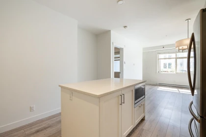 Kitchen Photo of 205 20673 78 Avenue, Langley, BC