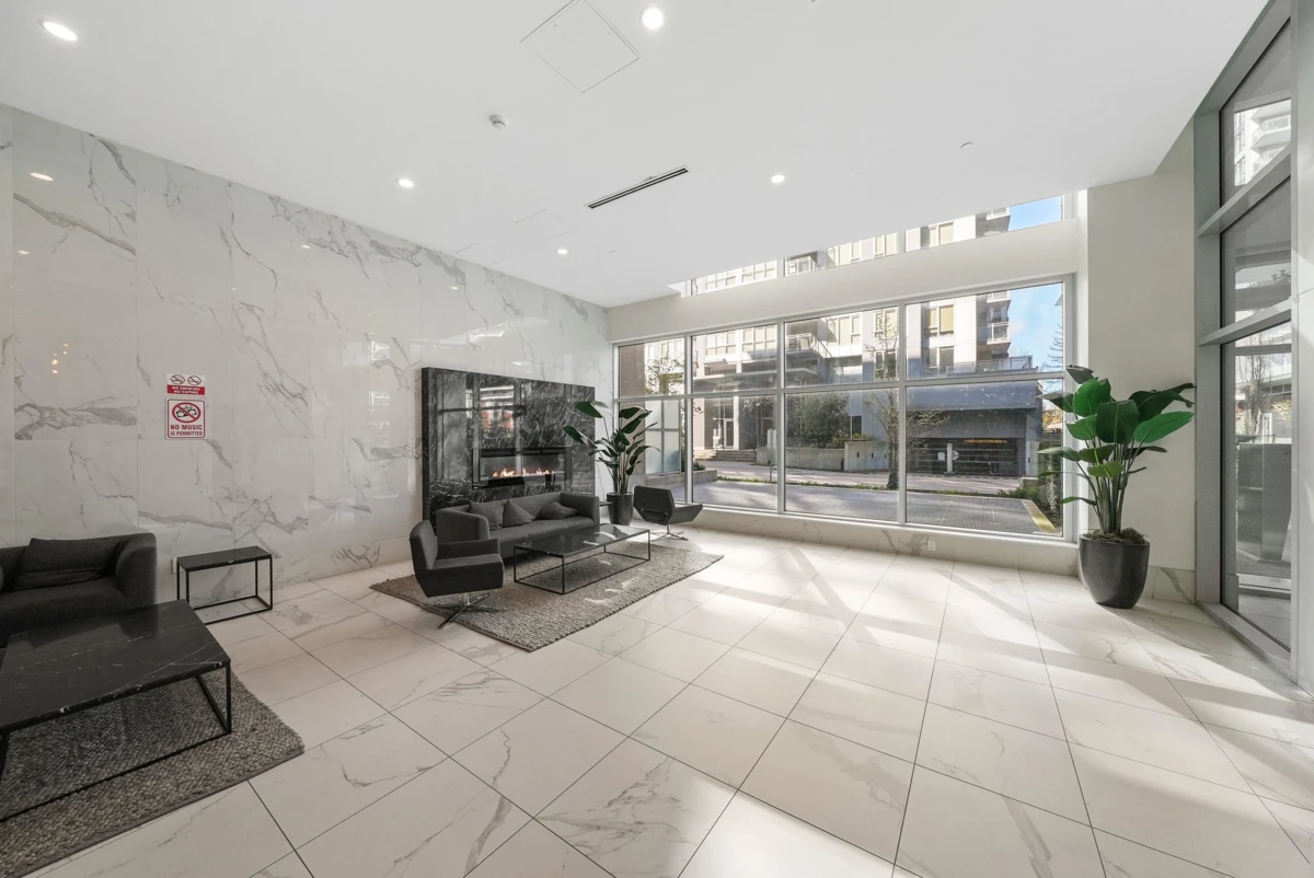 Dining Area Photo of 2308 13350 Central, Surrey, BC