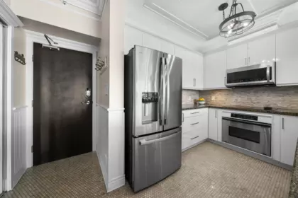 Kitchen Photo of 1906 4132 Halifax Street, Burnaby, BC