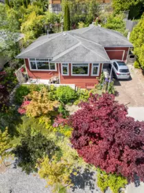 Backyard Photo of 5599 Medusa Place, Sechelt, BC