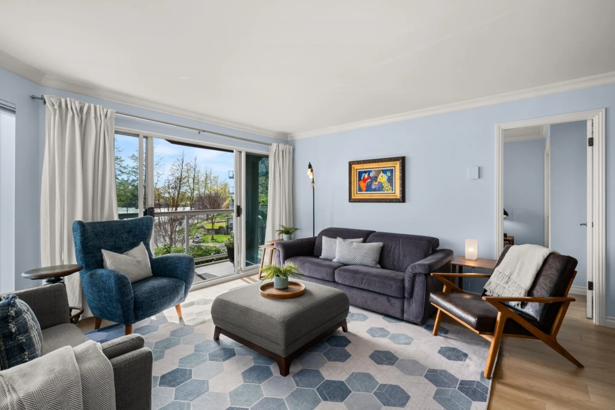 Family Room Photo of 211 31 Reliance Court, New Westminster, BC