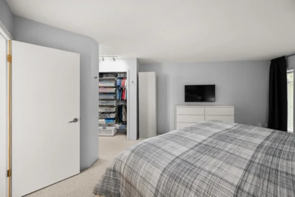 Basement Recreation Room Photo of 211 31 Reliance Court, New Westminster, BC