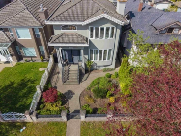 4127 Oxford Street, Burnaby, BC, Burnaby — Single Family Residence for sale