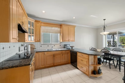 Primary Bedroom Photo of 4127 Oxford Street, Burnaby, BC