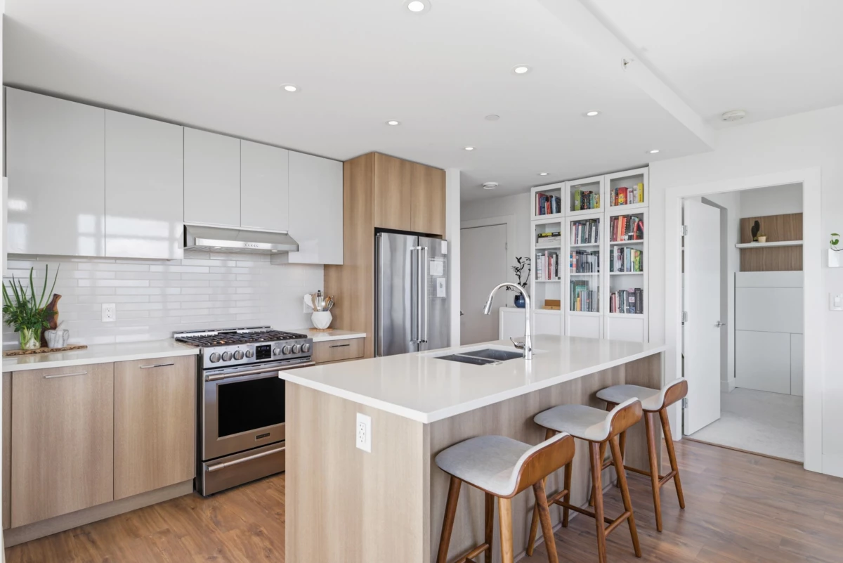 Dining Area Photo of 1508 258 Nelson's Court, New Westminster, BC