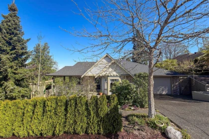 21735 47b Avenue, Langley, BC, Langley — Single Family Residence for sale