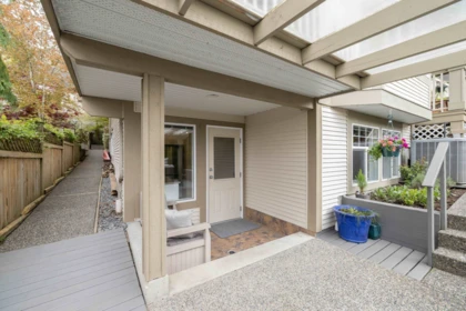 Outdoor Kitchen Photo of 21735 47b Avenue, Langley, BC