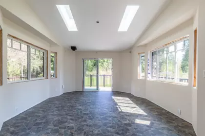 Basement Recreation Room Photo of 9328 Larkspur Avenue, Mission, BC