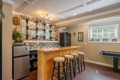 Hot Tub / Spa Photo of 7904 Redrooffs Road, Halfmoon Bay, BC