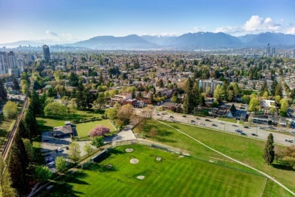 Backyard Photo of 17F 6128 Patterson Avenue, Burnaby, BC