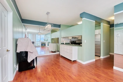 Primary Bedroom Photo of 17F 6128 Patterson Avenue, Burnaby, BC