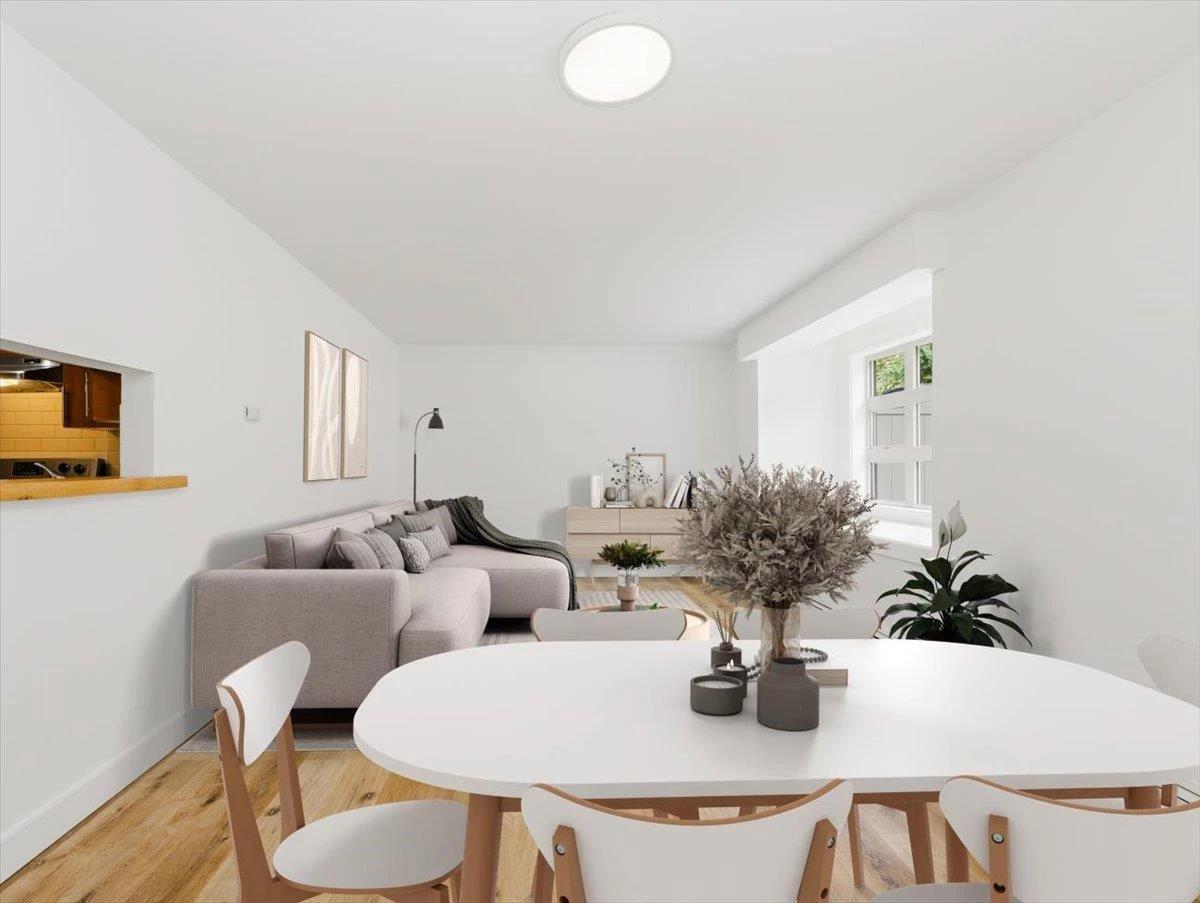 Family Room Photo of 102 235 W 4th Street, North Vancouver, BC