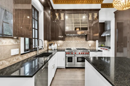 Kitchen Island Photo of 4177 Doncaster Way, Vancouver, BC