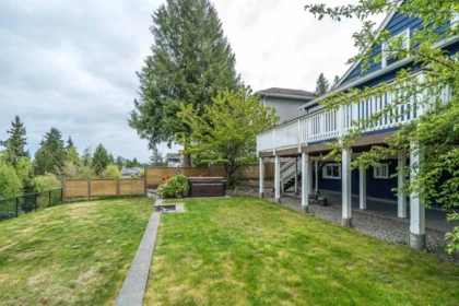 Swimming Pool Photo of 20675 46a Avenue, Langley, BC