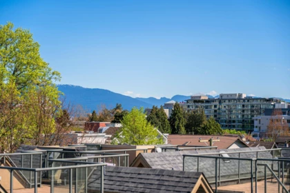Hot Tub / Spa Photo of 3033 Laurel Street, Vancouver, BC