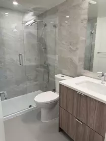 Guest Bathroom Photo of 502 13675 107a Street, Surrey, BC