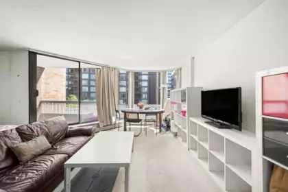 313 1330 Burrard Street, Vancouver, BC, Vancouver — Apartment/Condo for sale