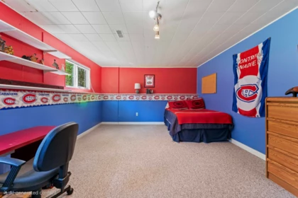 Hallway Photo of 924 Garrow Drive, Port Moody, BC