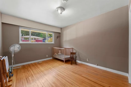 Office / Den Photo of 924 Garrow Drive, Port Moody, BC