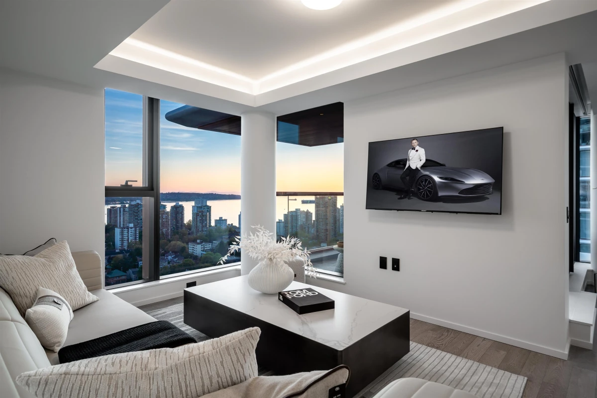 Living Room Photo of 2901 1408 Robson Street, Vancouver, BC
