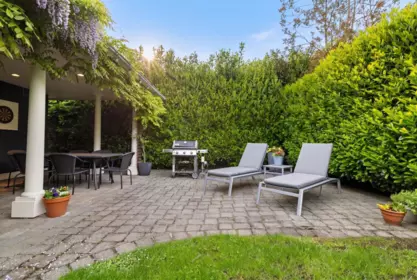 Garden / Landscaping Photo of 3586 Emerald Drive, North Vancouver, BC