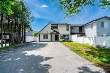 7295 130a Street, Surrey, BC, Surrey — Half Duplex for sale