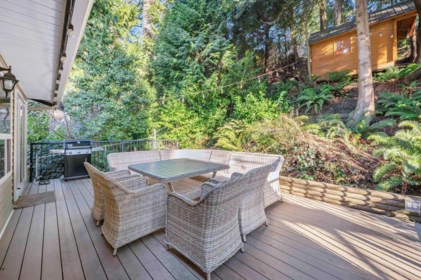 Front Yard Photo of 2722 Bayview Street, Surrey, BC