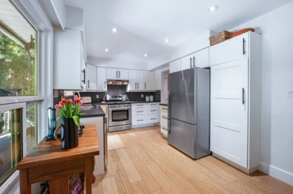Pantry Photo of 2722 Bayview Street, Surrey, BC