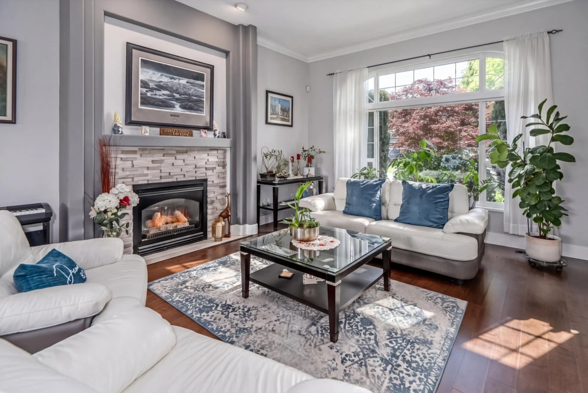 Family Room Photo of 18488 63a Avenue, Surrey, BC
