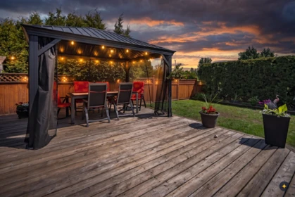 Hot Tub / Spa Photo of 18488 63a Avenue, Surrey, BC