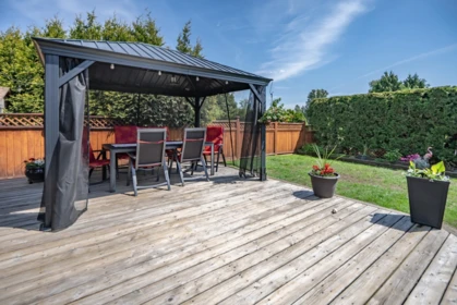 Swimming Pool Photo of 18488 63a Avenue, Surrey, BC
