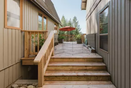 Mudroom Photo of 2617 Sunshine Coast Highway, Roberts Creek, BC