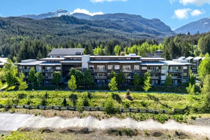 212 1025 Legacy Way, Whistler, BC, University Highlands — 2 bed apartment/condo for sale