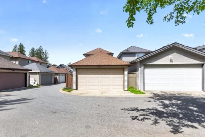 Garden / Landscaping Photo of 24282 101a Avenue, Maple Ridge, BC
