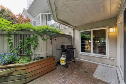 Basement Recreation Room Photo of 105 2256 W 7th Avenue, Vancouver, BC
