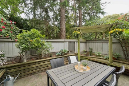 Office / Den Photo of 105 2256 W 7th Avenue, Vancouver, BC
