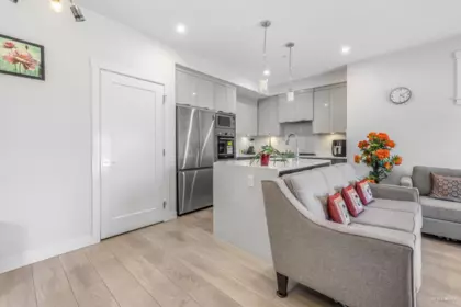 Kitchen Island Photo of B208 14438 72 Avenue, Surrey, BC