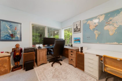 Walk-In Closet Photo of 1030 Mathers Avenue, West Vancouver, BC