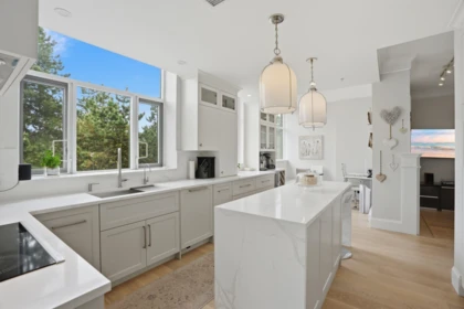 Kitchen Photo of PH711 4759 Valley Drive, Vancouver, BC