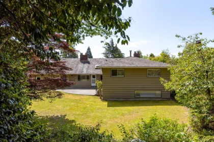 Outdoor Kitchen Photo of 1211 Chartwell Drive, West Vancouver, BC