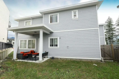 Playground / Recreational Area Near 46077 Crestview Drive, Chilliwack, BC
