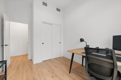Entry Foyer Photo of 621 3131 Murray Street, Port Moody, BC