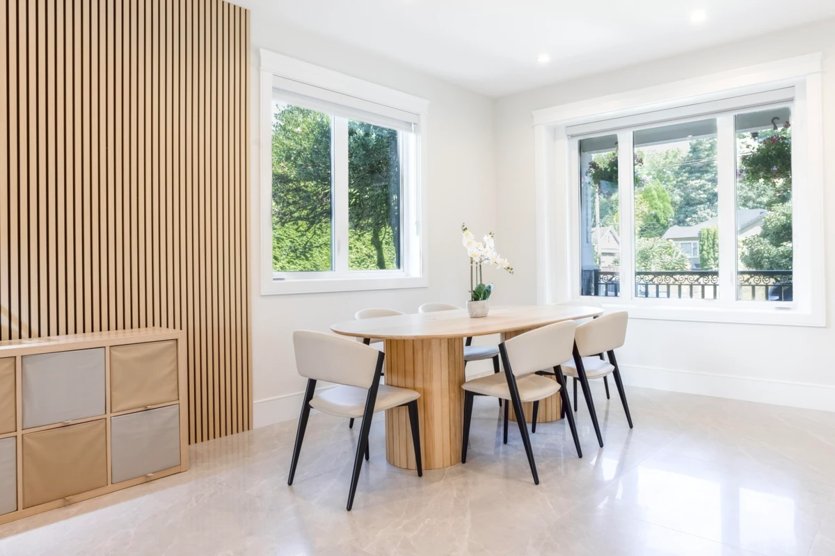 Dining Area Photo of 1470 W 57th Avenue, Vancouver, BC