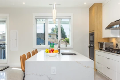 Breakfast Nook Photo of 1470 W 57th Avenue, Vancouver, BC