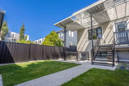 Garden / Landscaping Photo of 1470 W 57th Avenue, Vancouver, BC